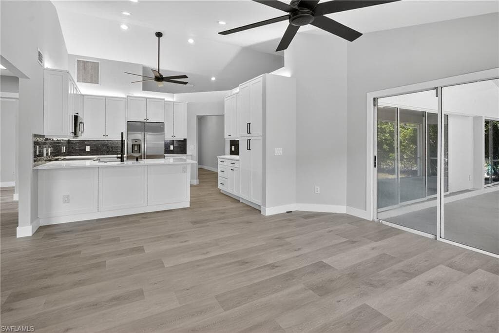 6035 Painted Leaf Ln, Naples, FL 34116-7