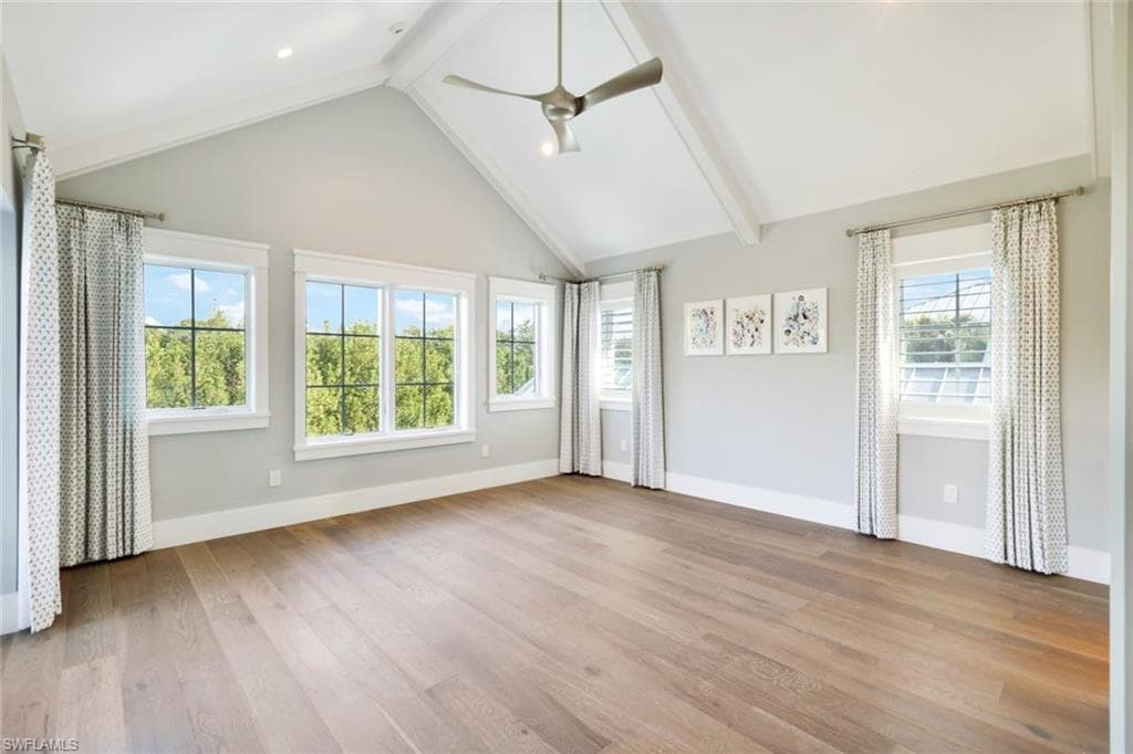 91 14th St S, Naples, FL 34102-15