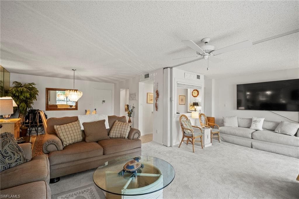 555 Park Shore Dr B212, Naples, FL 34103-19