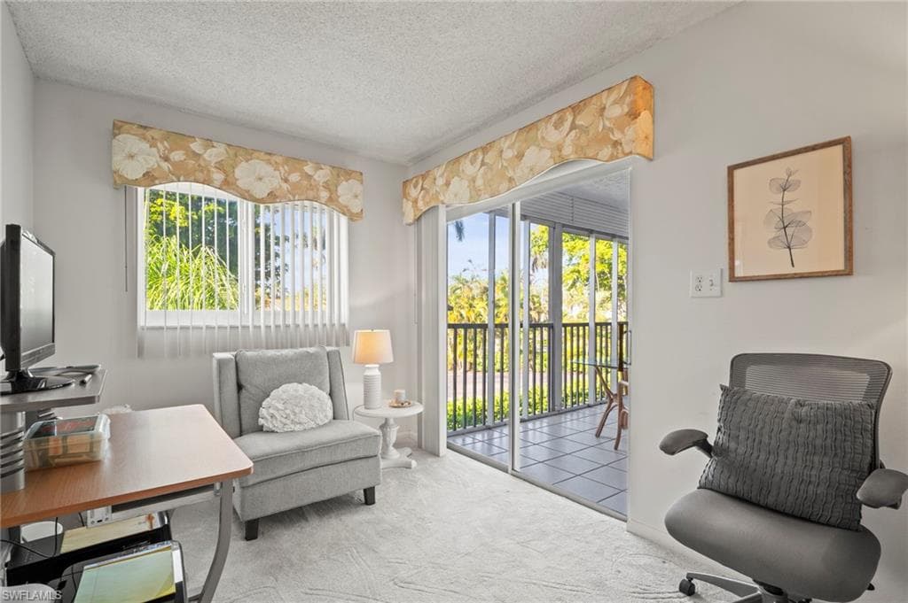 555 Park Shore Dr B212, Naples, FL 34103-32