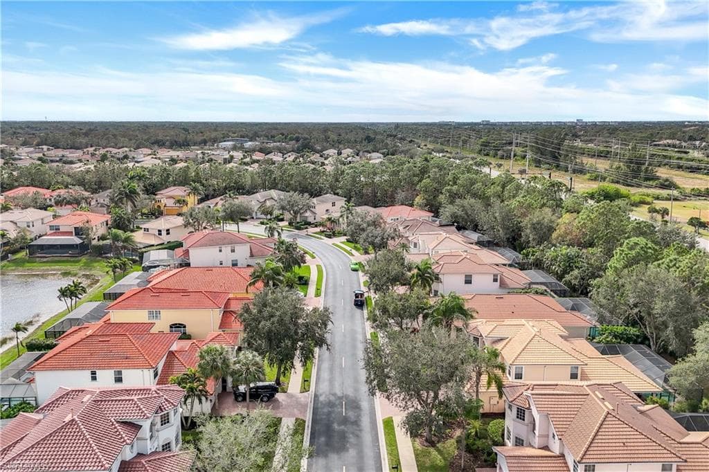 12719 Aviano Dr, Naples, FL 34105-34