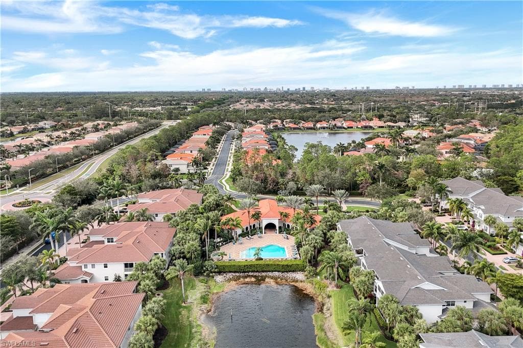12719 Aviano Dr, Naples, FL 34105-40