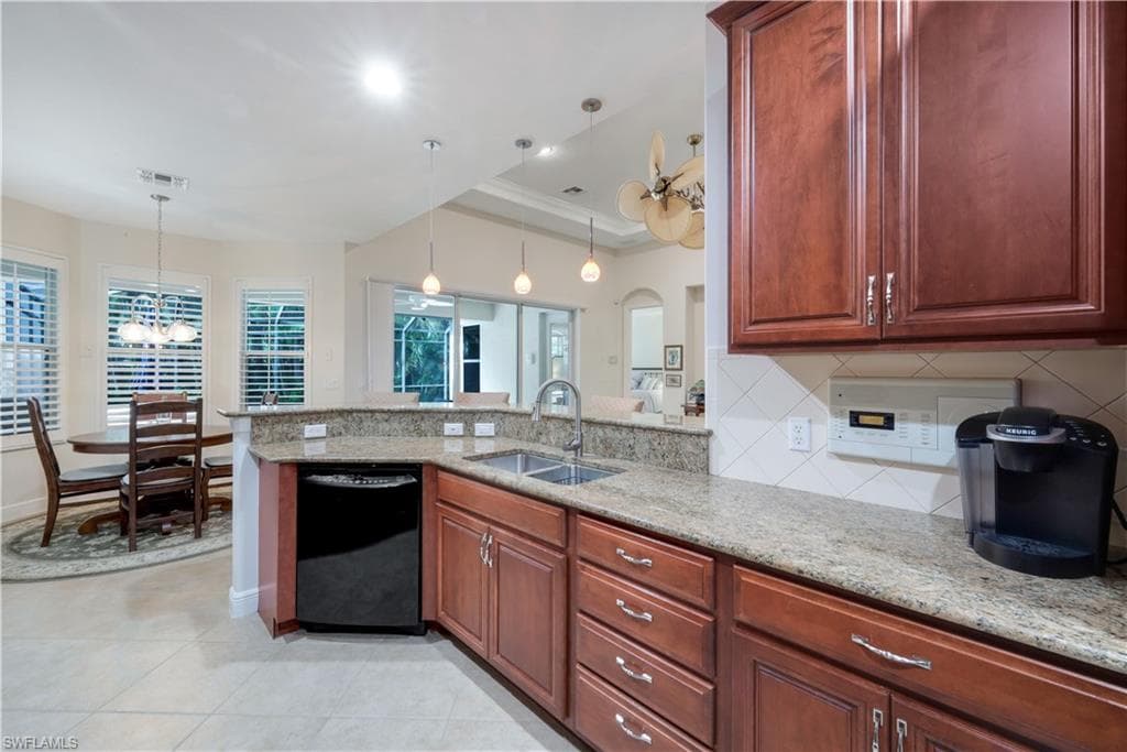 12719 Aviano Dr, Naples, FL 34105-6