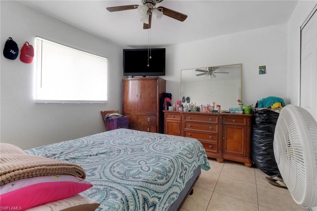 4110 24th St SW, Lehigh Acres, FL 33976-9