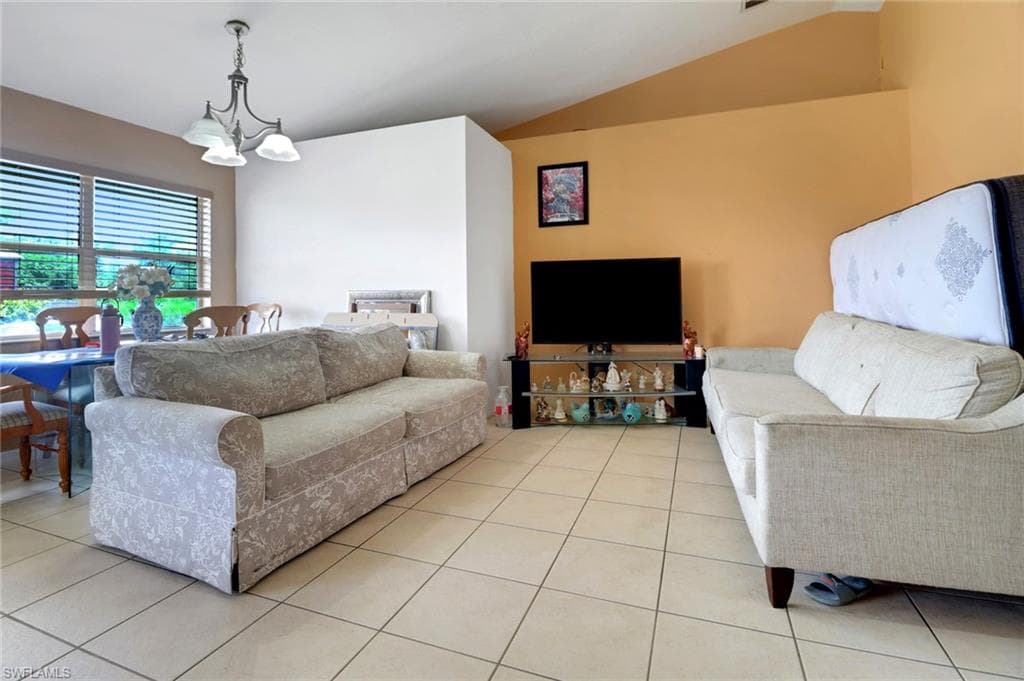 4110 24th St SW, Lehigh Acres, FL 33976-3