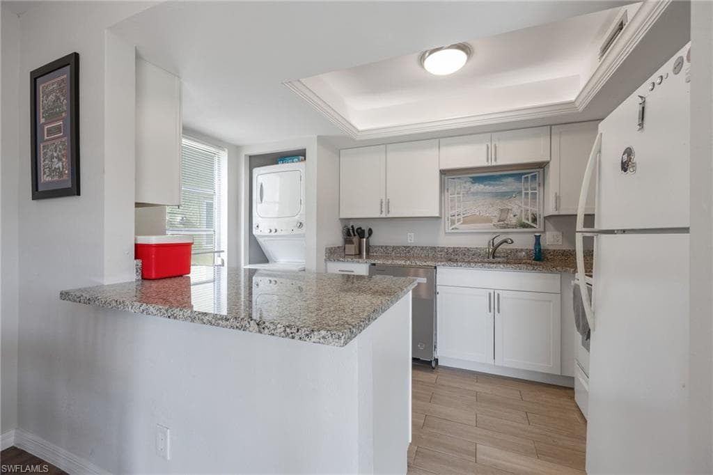 1400 Pompei Ln 23, Naples, FL 34103-15