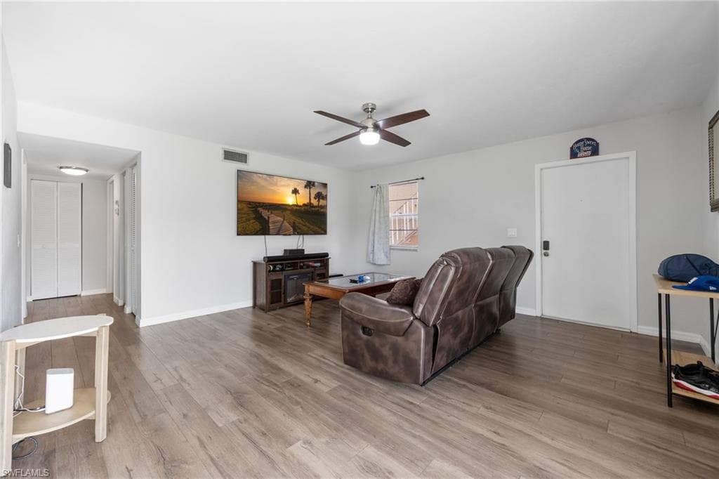 1400 Pompei Ln 23, Naples, FL 34103-6