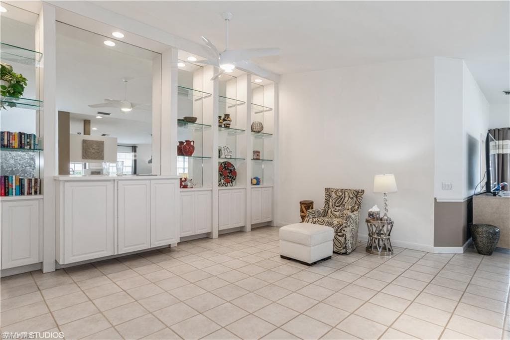4768 San Carlo Ct, Naples, FL 34109-24