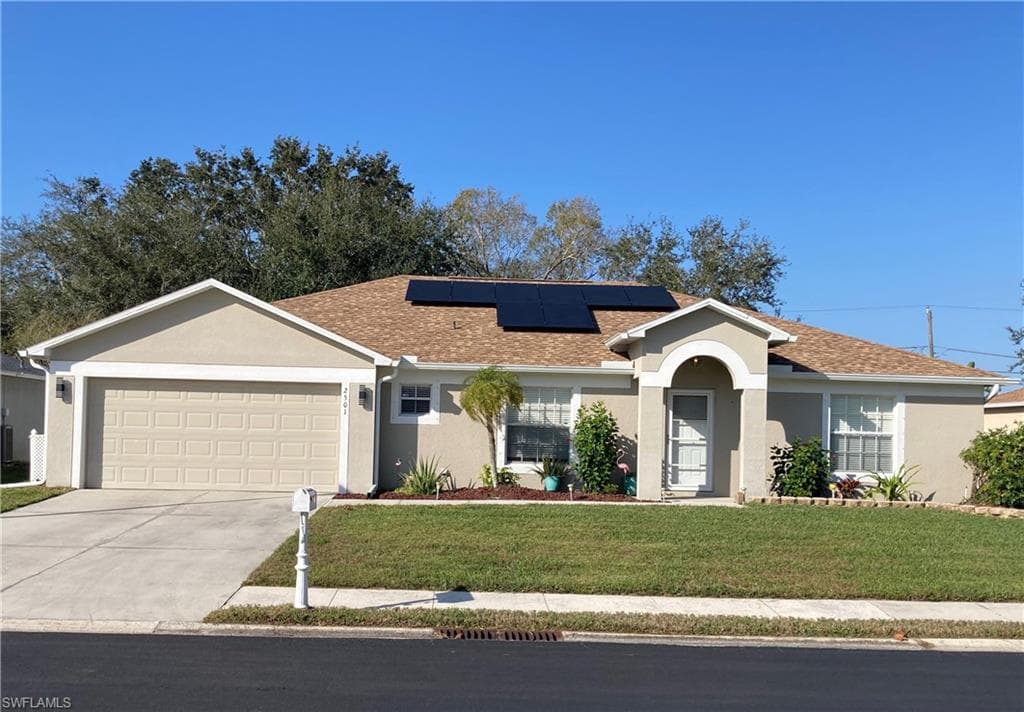 2501 Hawks Preserve Dr, Fort Myers, FL 33905-1