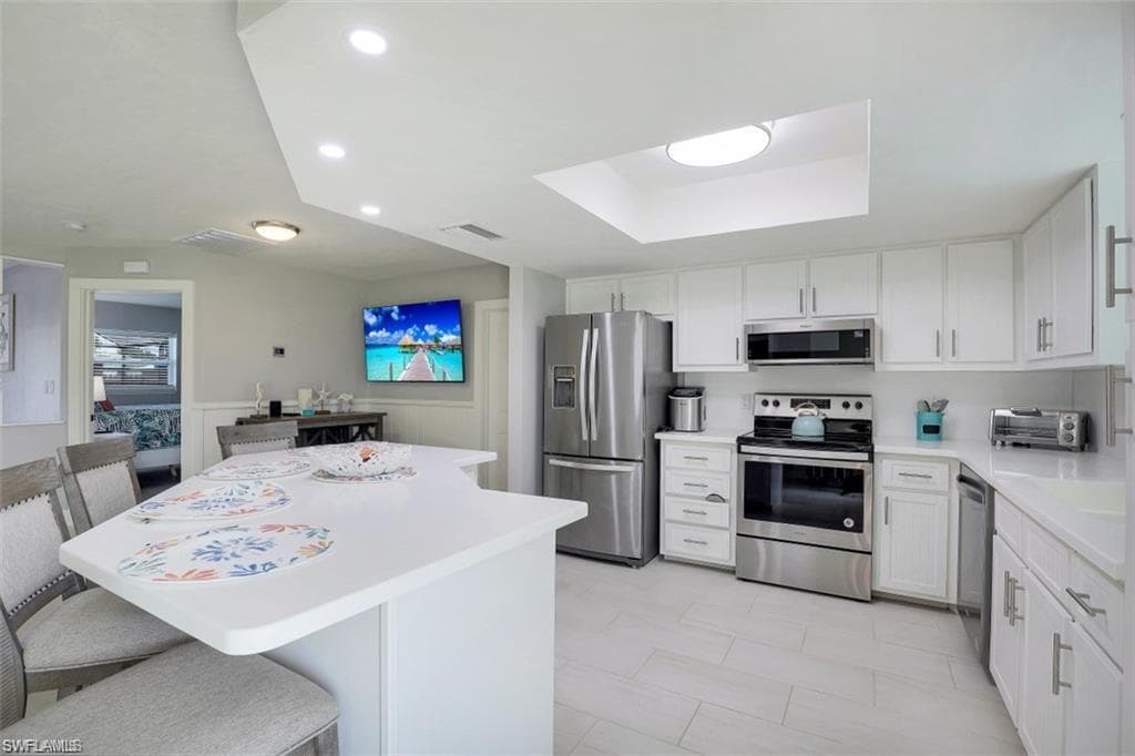 9807 Kentucky St, Bonita Springs, FL 34135-22