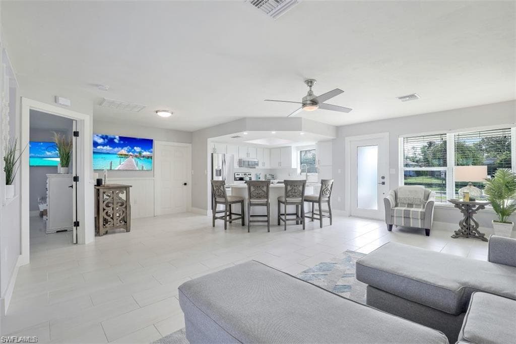 9807 Kentucky St, Bonita Springs, FL 34135-31
