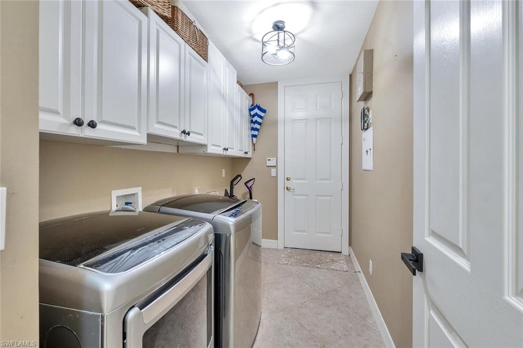 1857 Senegal Date Dr, Naples, FL 34119-24