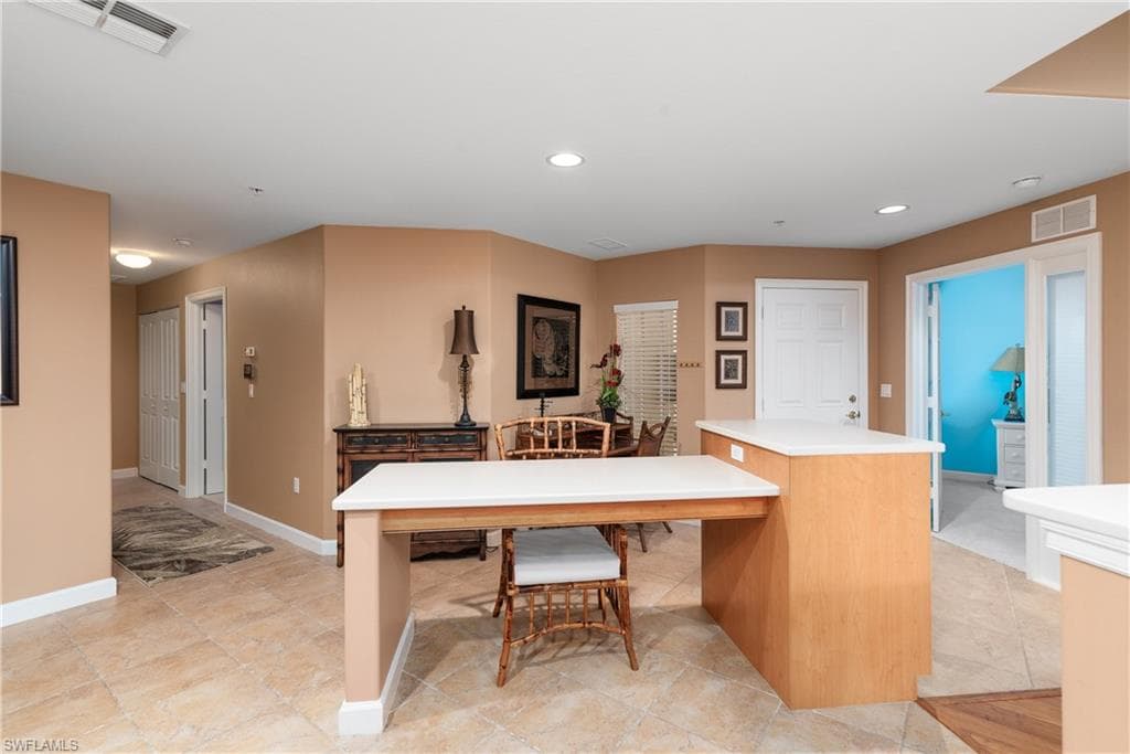 8641 Piazza Del Lago Cir 104, Estero, FL 33928-9