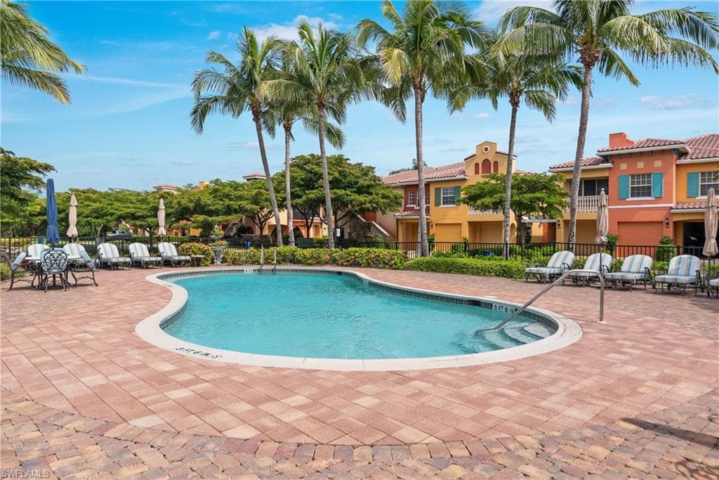 8641 Piazza Del Lago Cir 104, Estero, FL 33928-25