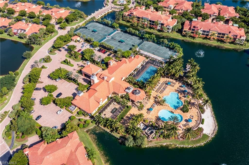 8641 Piazza Del Lago Cir 104, Estero, FL 33928-28