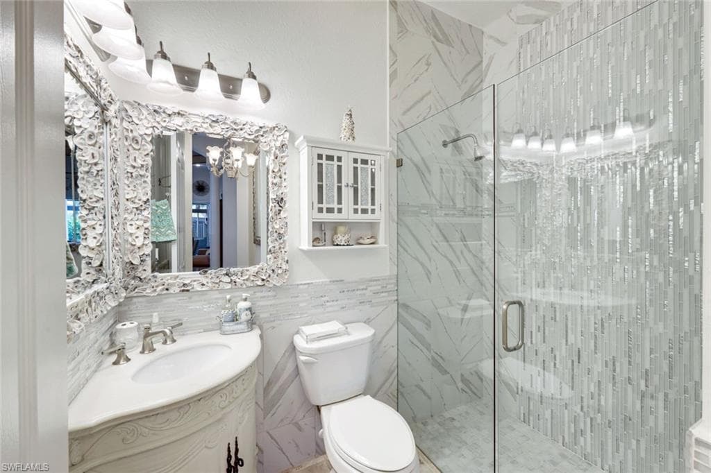 9684 Cobalt Cove Cir, Naples, FL 34120-23