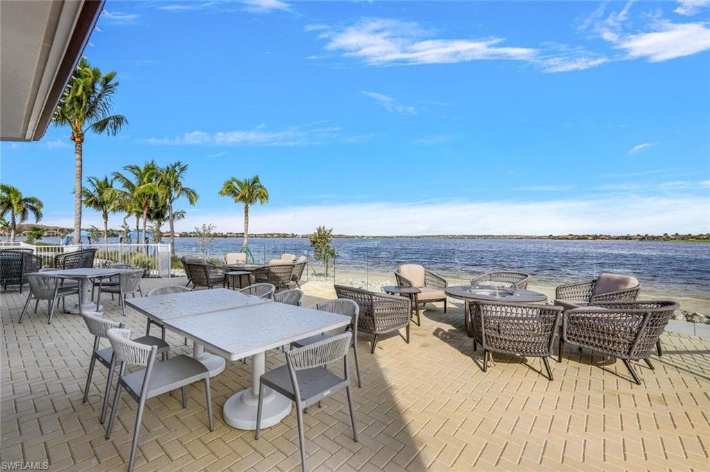 9684 Cobalt Cove Cir, Naples, FL 34120-43