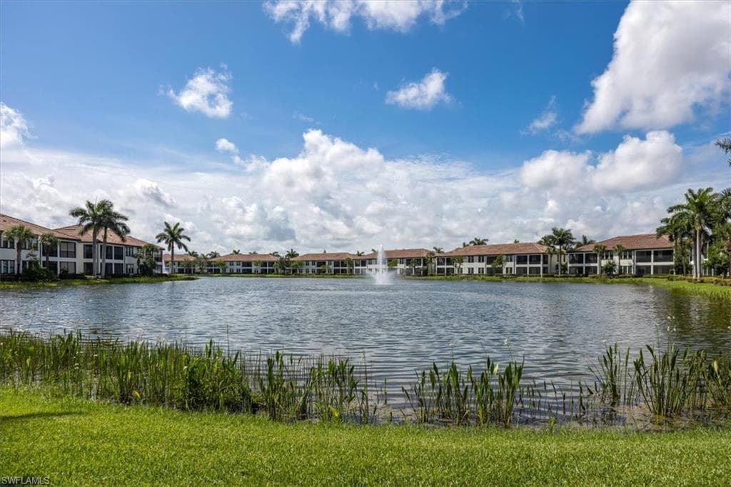 15177 Butler Lake Dr 101, Naples, FL 34109-1