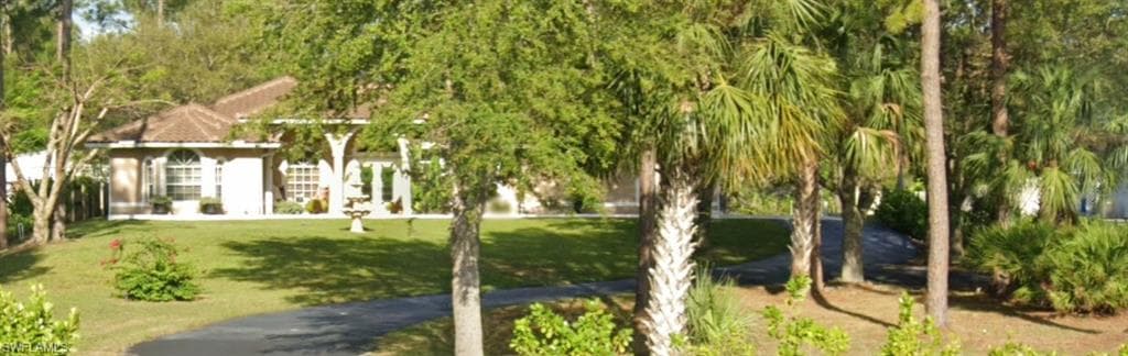 291 Everglades Blvd N, Naples, FL 34120-1