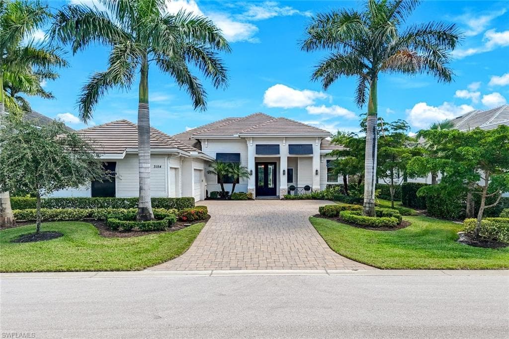 3154 Malaga Ln, Naples, FL 34114-1
