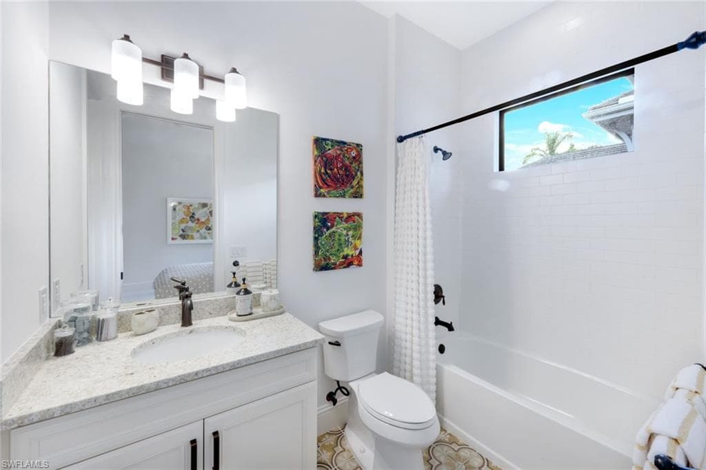 3154 Malaga Ln, Naples, FL 34114-44
