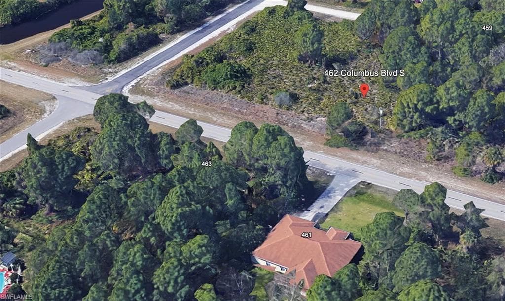 462 Columbus Blvd S, Lehigh Acres, FL 33974-4