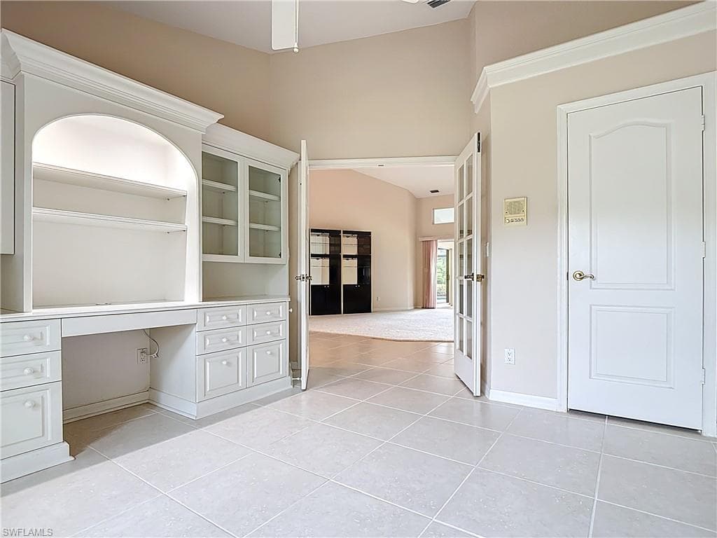 6806 Wellington Dr, Naples, FL 34109-12