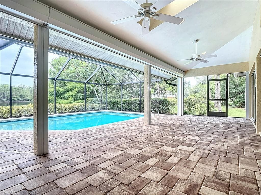 6806 Wellington Dr, Naples, FL 34109-29