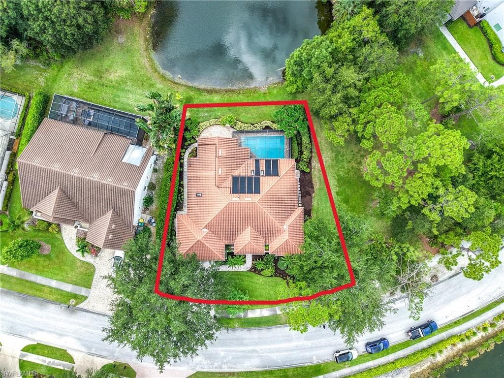 6806 Wellington Dr, Naples, FL 34109-36