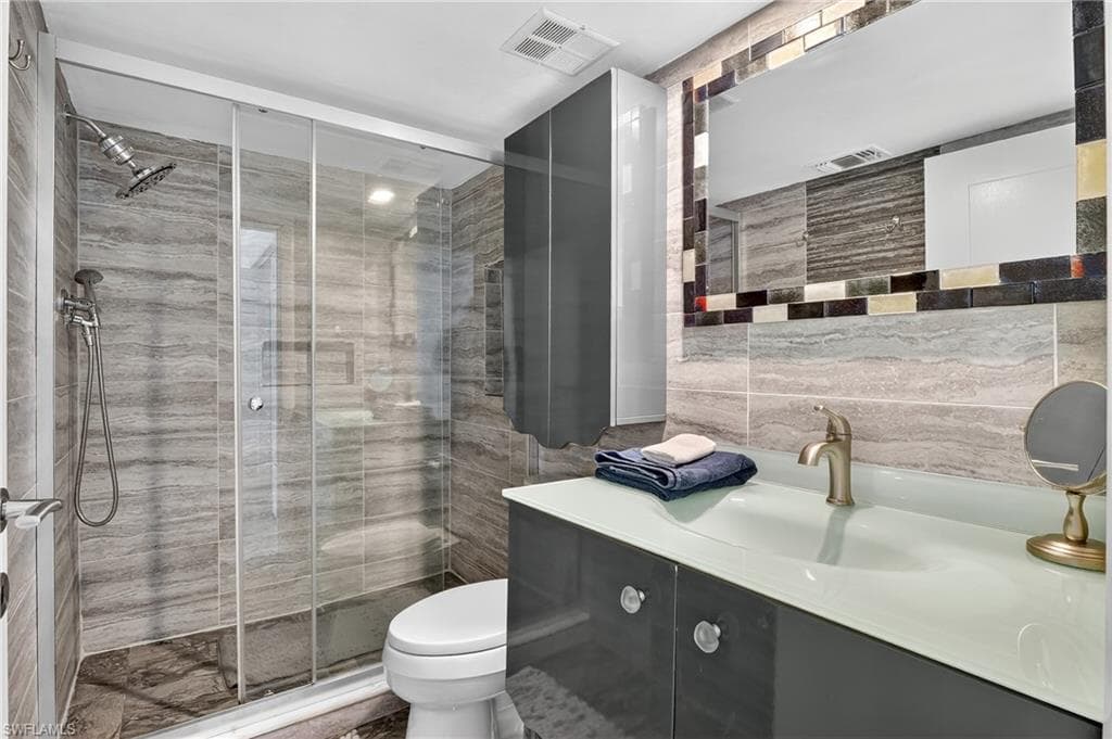 3635 Boca Ciega Dr 201, Naples, FL 34112-21