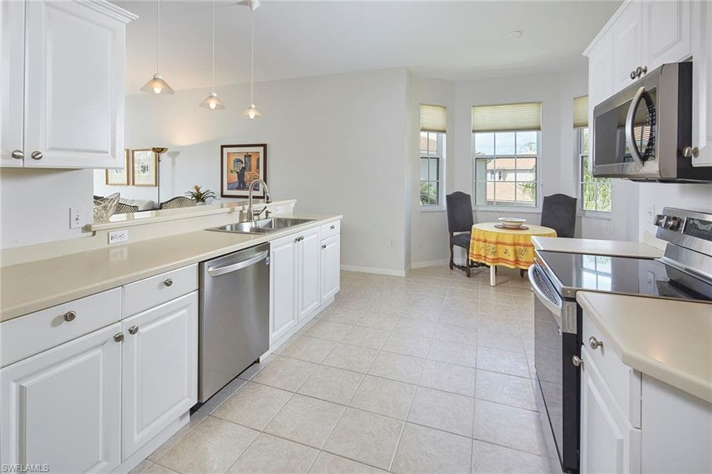 6275 Wilshire Pines Cir 1008, Naples, FL 34109-11