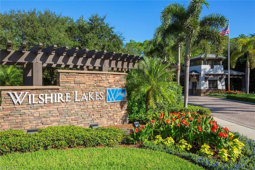 6275 Wilshire Pines Cir 1008, Naples, FL 34109-23