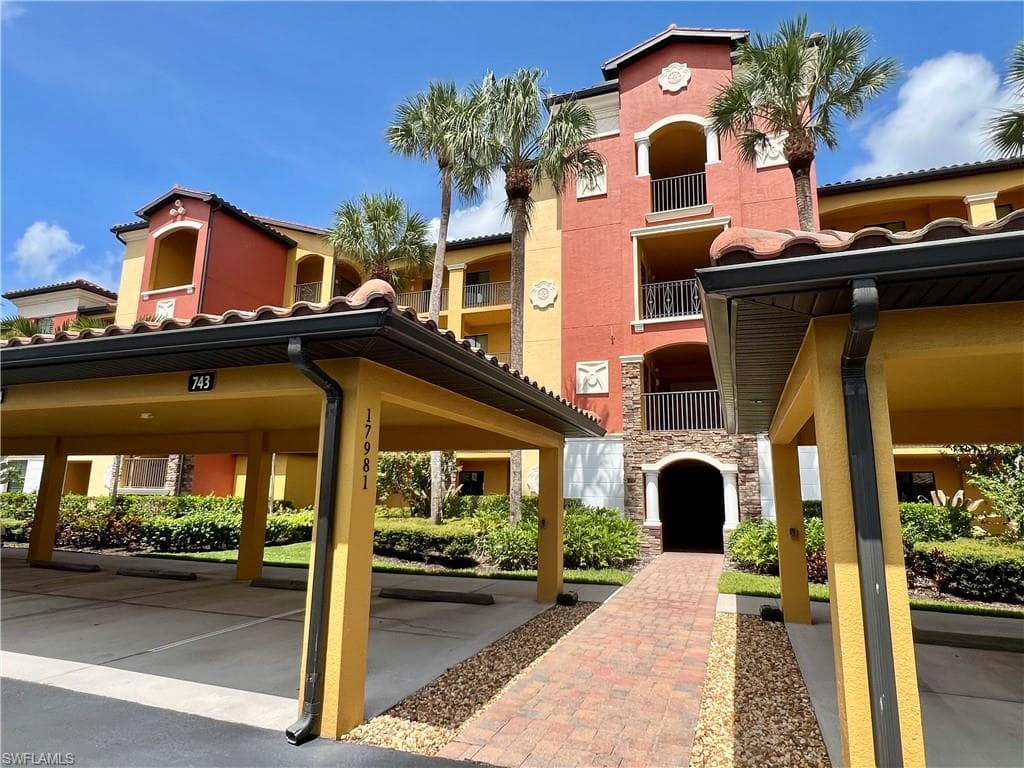 17981 Bonita National Blvd 715, Bonita Springs, FL 34135-4
