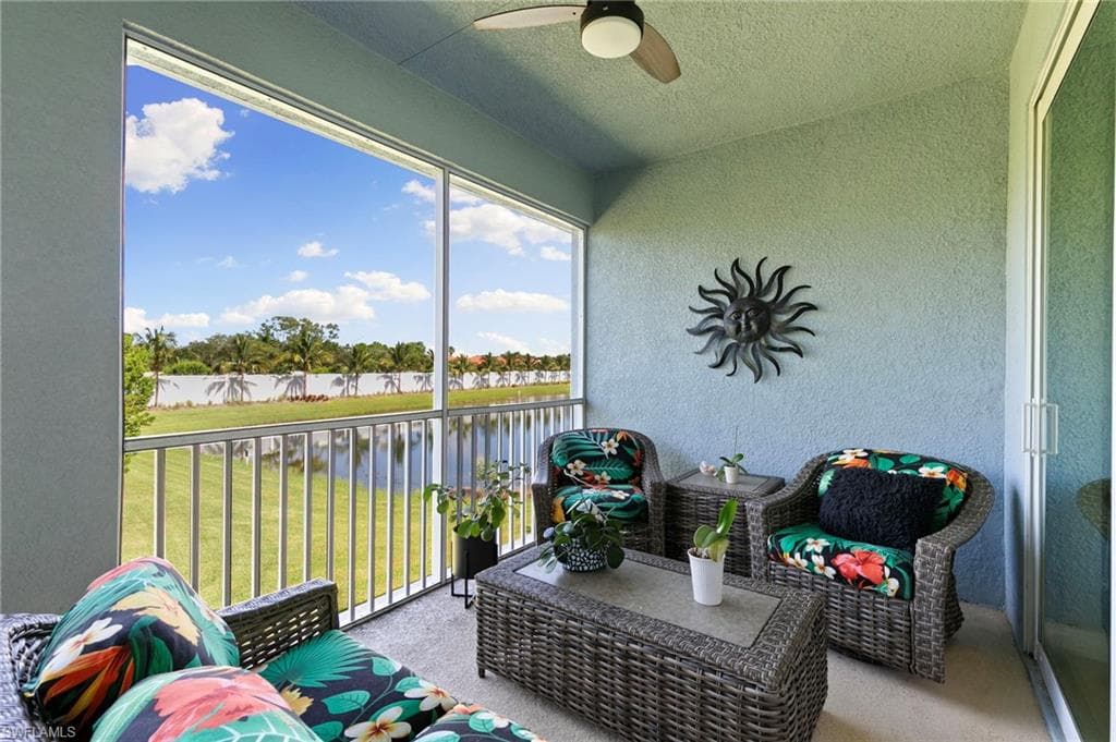 2567 Seychelles Dr 207, Naples, FL 34112-29