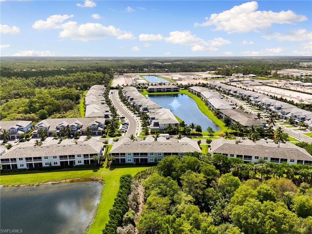 2567 Seychelles Dr 207, Naples, FL 34112-39