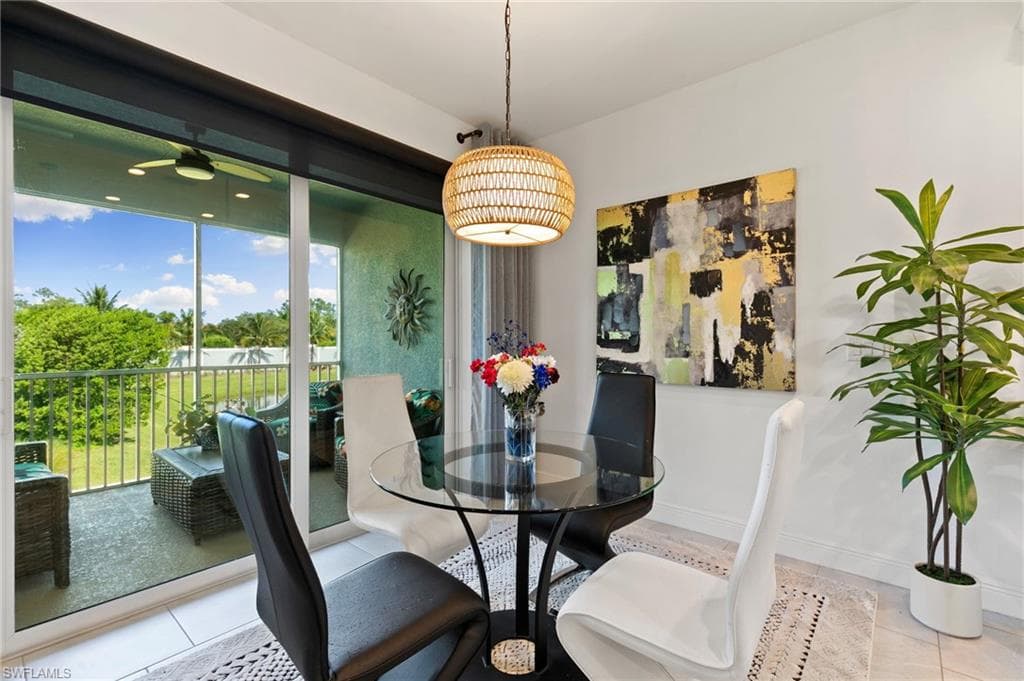 2567 Seychelles Dr 207, Naples, FL 34112-8