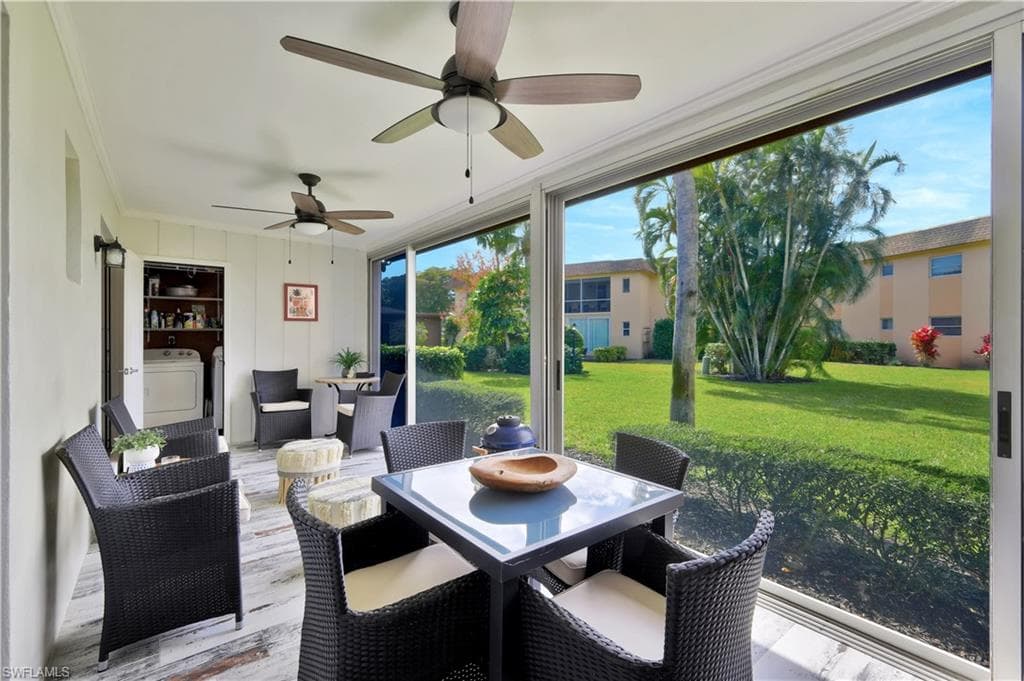 713 Palm View Dr Dp4, Naples, FL 34110-16