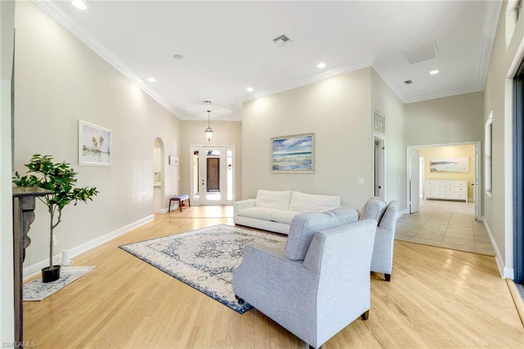 1841 Olds Ct, Marco Island, FL 34145-10