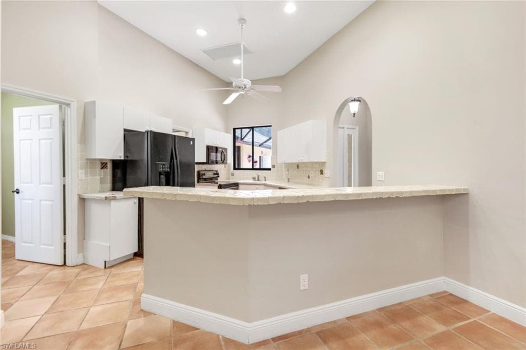 1841 Olds Ct, Marco Island, FL 34145-16