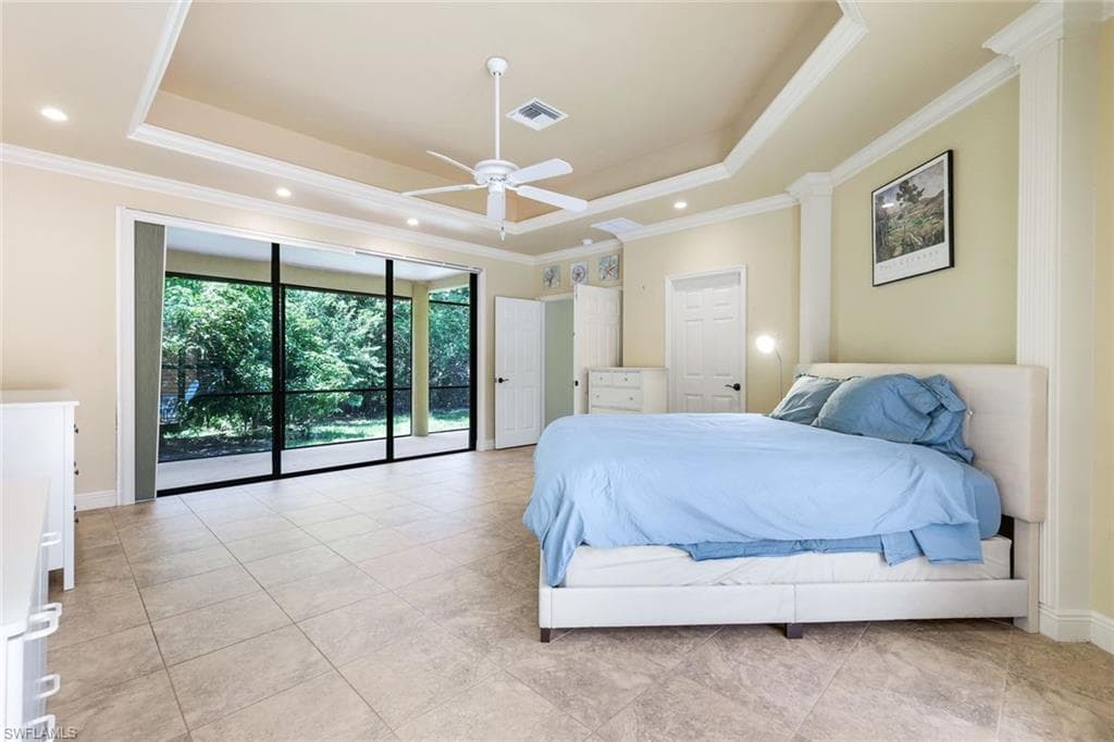 1841 Olds Ct, Marco Island, FL 34145-22