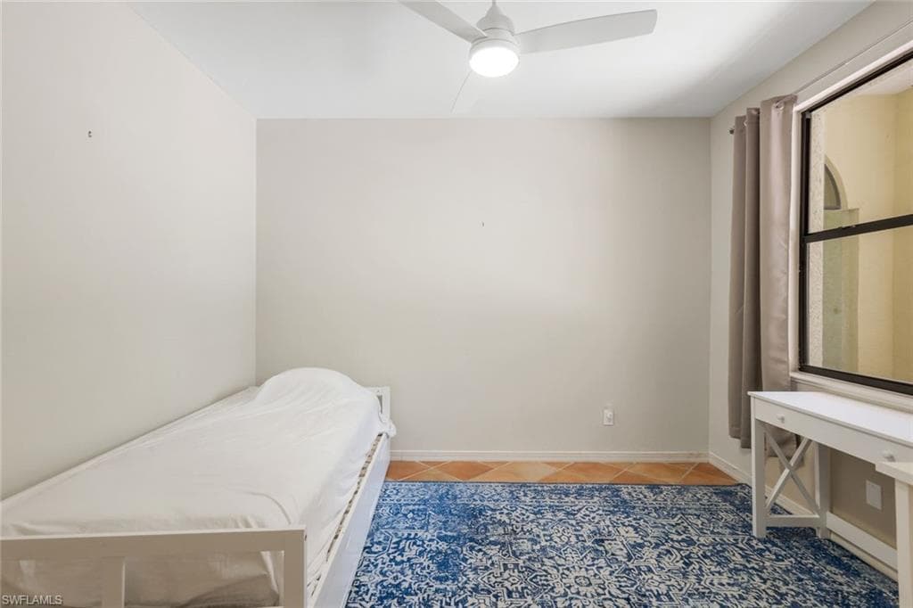 1841 Olds Ct, Marco Island, FL 34145-26