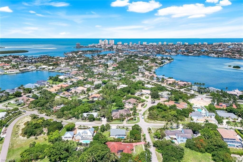 1841 Olds Ct, Marco Island, FL 34145-3