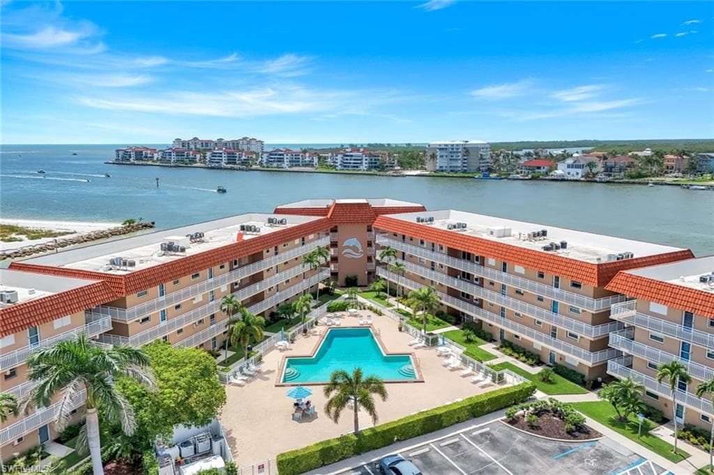1208 Edington Pl E204, Marco Island, FL 34145-1