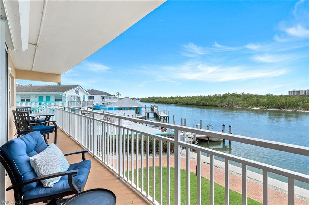 1208 Edington Pl E204, Marco Island, FL 34145-22