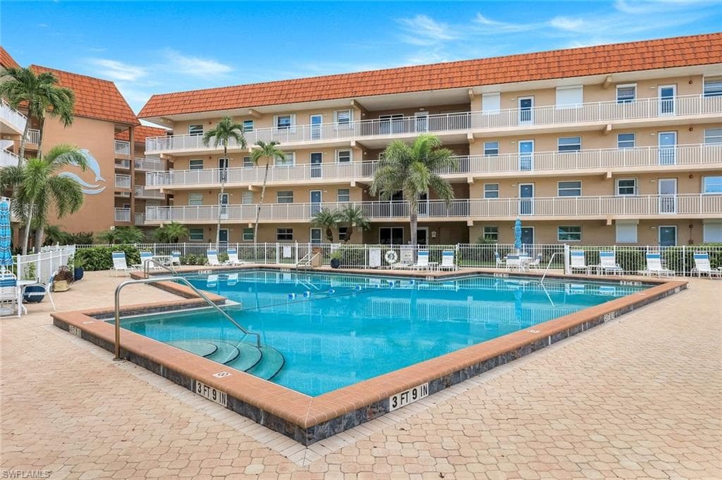 1208 Edington Pl E204, Marco Island, FL 34145-31