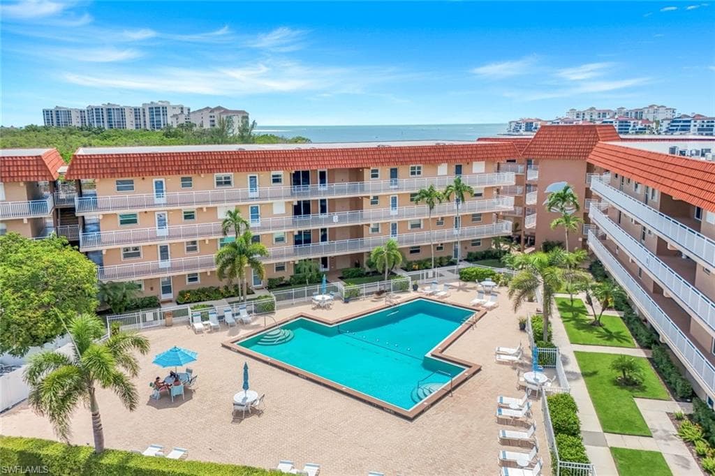 1208 Edington Pl E204, Marco Island, FL 34145-33