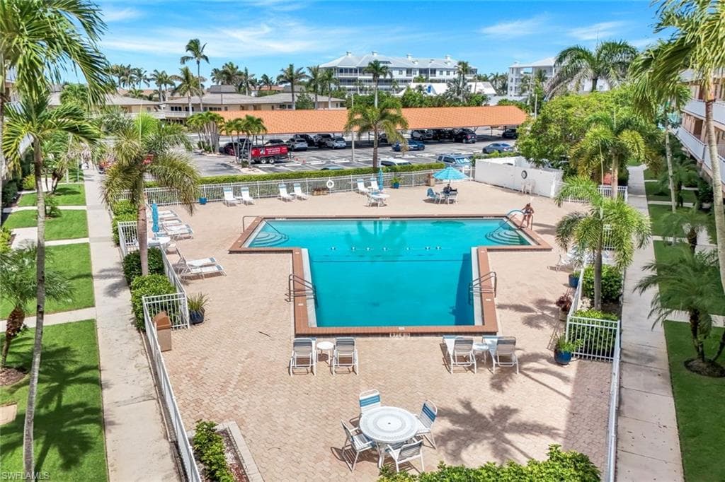 1208 Edington Pl E204, Marco Island, FL 34145-34