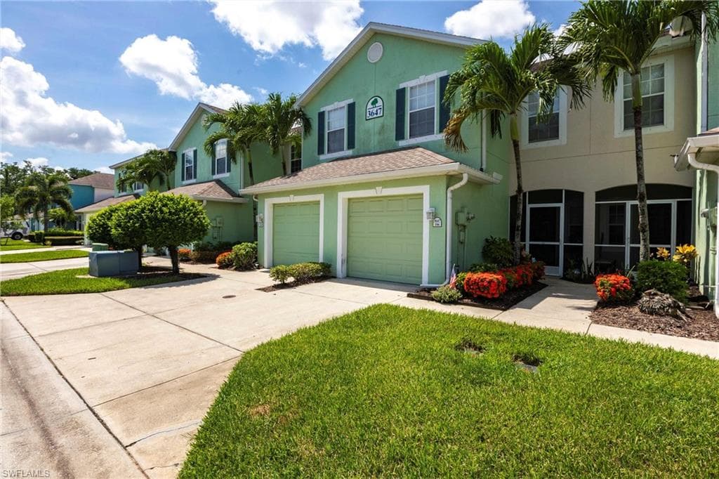 3647 Pine Oak Cir 106, Fort Myers, FL 33916-3