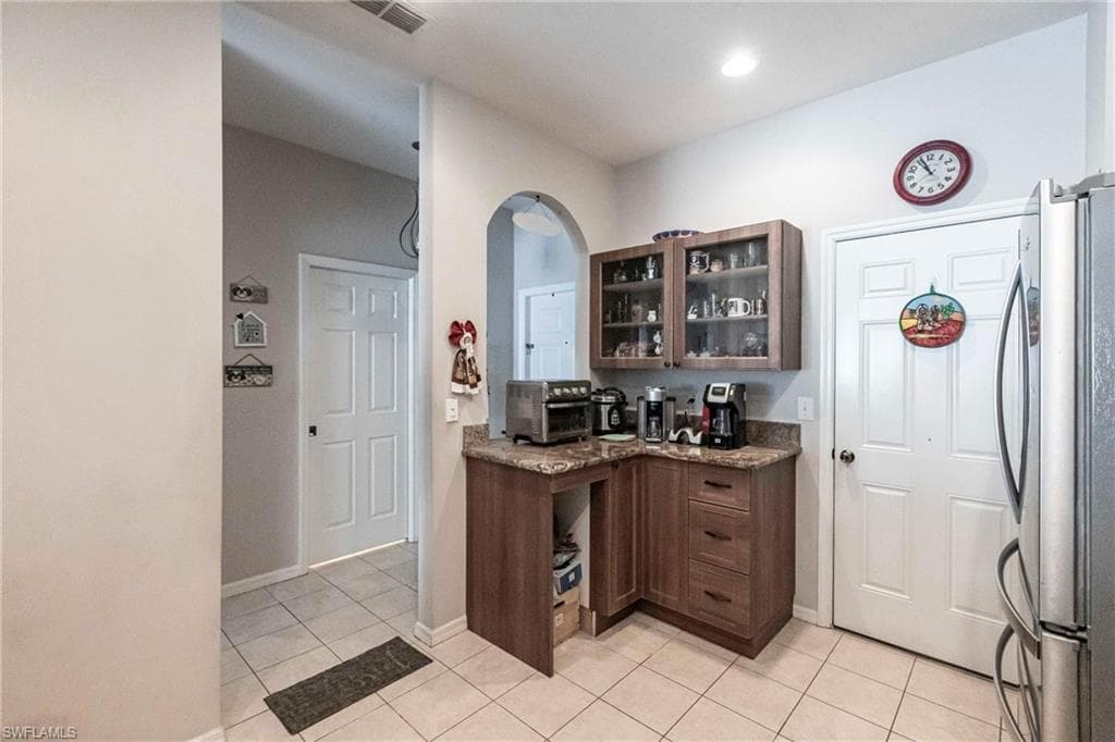 3647 Pine Oak Cir 106, Fort Myers, FL 33916-5