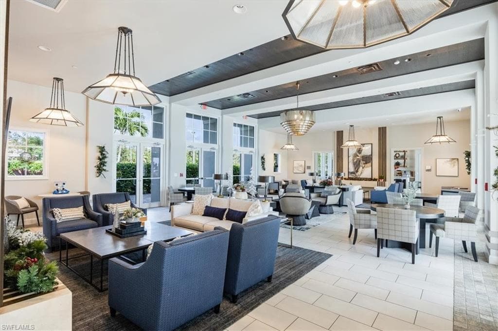 9088 Caicos Way, Naples, FL 34114-39